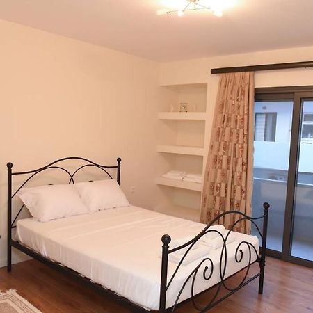 Dr Vasi Holidays House Agios Nikolaos  Bagian luar foto